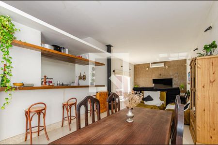 Sala de Jantar de casa à venda com 4 quartos, 102m² em Santa Tereza, Porto Alegre