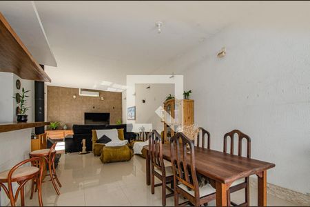 Sala de Jantar de casa à venda com 4 quartos, 102m² em Santa Tereza, Porto Alegre