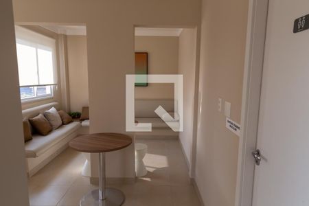 Apartamento para alugar com 45m², 2 quartos e sem vagaÁrea comum - Salão de festas