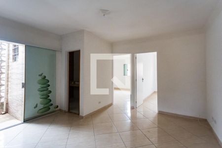 Casa para alugar com 84m², 2 quartos e 1 vaga