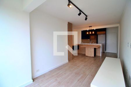 Sala de apartamento para alugar com 3 quartos, 75m² em Vila Floresta, Santo André