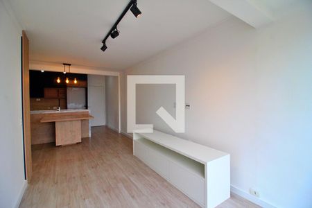 Sala de apartamento para alugar com 3 quartos, 75m² em Vila Floresta, Santo André