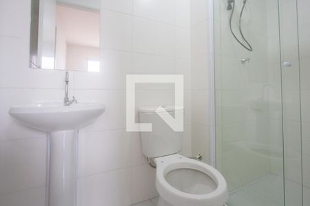 Banheiro de apartamento para alugar com 1 quarto, 28m² em Vila das Belezas, São Paulo