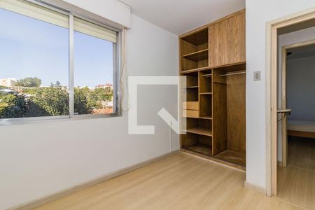 Dormitório de apartamento à venda com 2 quartos, 60m² em Santo Antônio, Porto Alegre