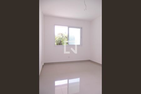 Apartamento à venda com 101m², 3 quartos e 2 vagasQuarto 2