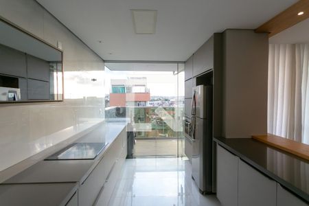 Apartamento para alugar com 135m², 3 quartos e 2 vagasCozinha