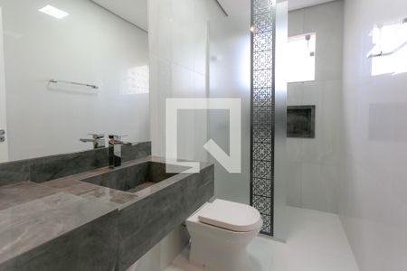 Apartamento para alugar com 135m², 3 quartos e 2 vagasBanheiro da Suíte