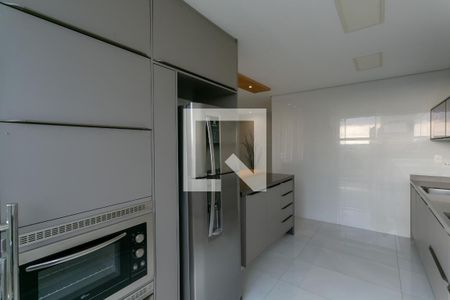 Apartamento para alugar com 135m², 3 quartos e 2 vagasCozinha