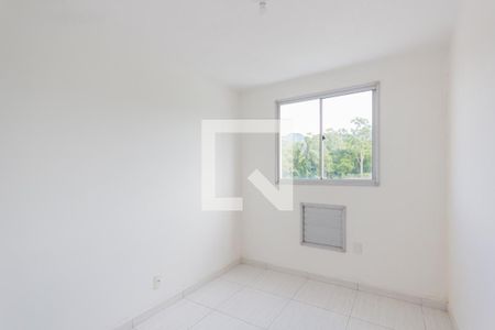 Quarto 1 de apartamento para alugar com 2 quartos, 52m² em Recreio dos Bandeirantes, Rio de Janeiro