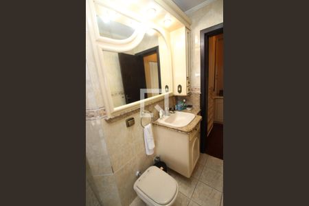 Casa de condomínio à venda com 367m², 4 quartos e 2 vagasBanheiro da Suíte