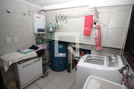 Casa de condomínio à venda com 367m², 4 quartos e 2 vagasÁrea de Serviço