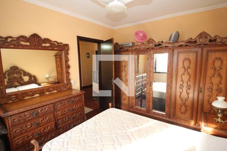 Casa de condomínio à venda com 367m², 4 quartos e 2 vagasQuarto 3