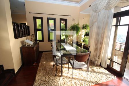 Casa de condomínio à venda com 367m², 4 quartos e 2 vagasSala de Jantar