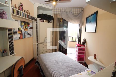 Casa de condomínio à venda com 367m², 4 quartos e 2 vagasQuarto 2