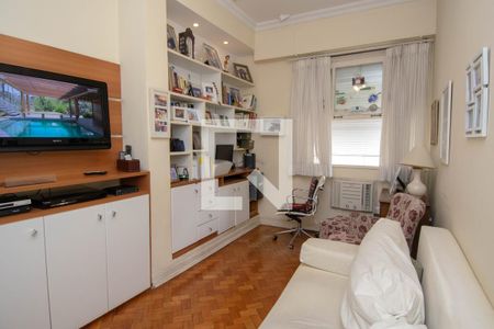 Apartamento à venda com 220m², 4 quartos e 1 vagaQuarto 1