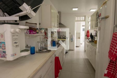 Apartamento à venda com 220m², 4 quartos e 1 vagaCozinha