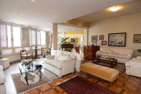 Apartamento à venda com 220m², 4 quartos e 1 vagaSala