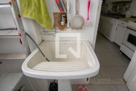 Apartamento à venda com 220m², 4 quartos e 1 vagaÁrea de Serviço