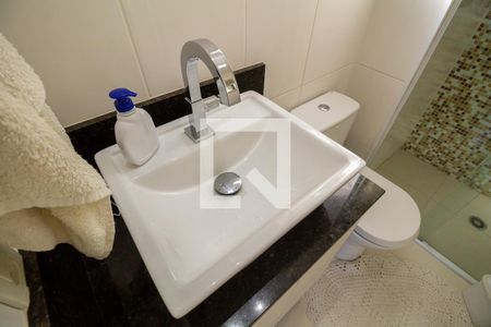 Apartamento à venda com 103m², 3 quartos e 2 vagasBanheiro da Suíte 2
