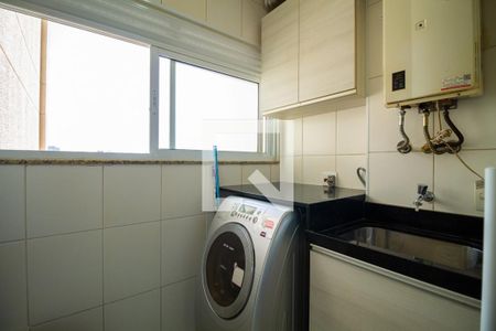 Apartamento à venda com 103m², 3 quartos e 2 vagasLavanderia