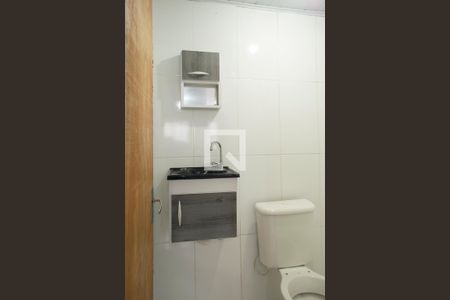 Banheiro de casa para alugar com 1 quarto, 67m² em Parada Inglesa, São Paulo