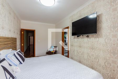 Casa à venda com 200m², 4 quartos e 2 vagas Casa à venda com 200m², 4 quartos e 2 vagasSuíte