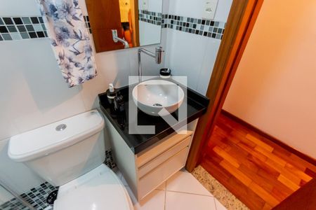 Casa à venda com 200m², 4 quartos e 2 vagas Casa à venda com 200m², 4 quartos e 2 vagasPia