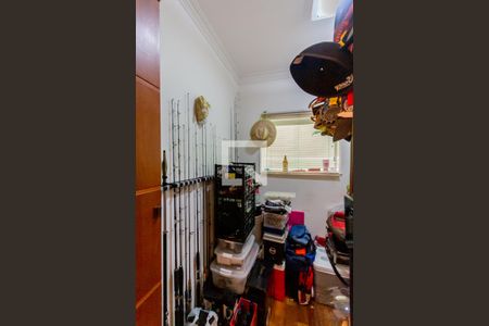 Casa à venda com 200m², 4 quartos e 2 vagas Casa à venda com 200m², 4 quartos e 2 vagasQuarto 1