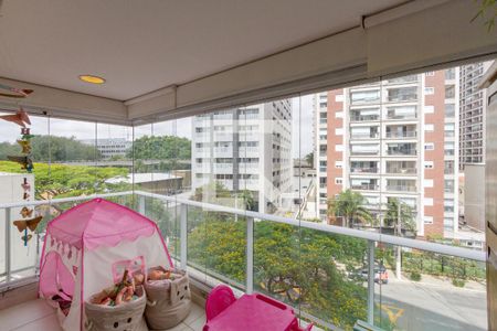 Varanda de kitnet/studio para alugar com 1 quarto, 50m² em Campo Belo, São Paulo