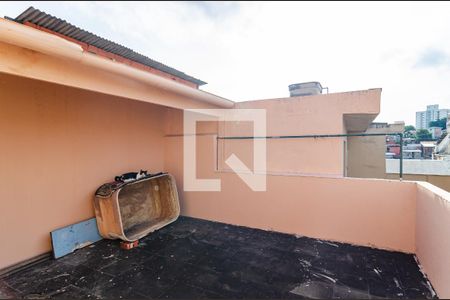 Casa à venda com 180m², 3 quartos e 2 vagas Casa à venda com 180m², 3 quartos e 2 vagasSacada