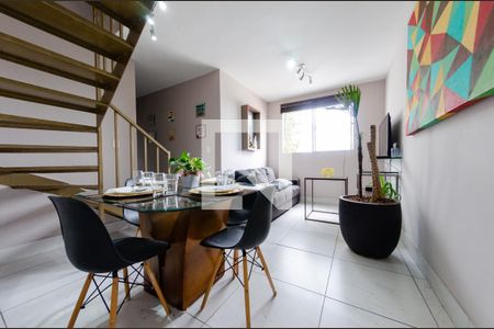 Sala de apartamento à venda com 3 quartos, 140m² em Cinquentenario, Belo Horizonte