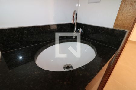 Apartamento para alugar com 45m², 2 quartos e sem vagaBanheiro- pia