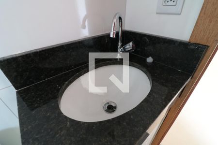 Apartamento para alugar com 45m², 2 quartos e 1 vagaBanheiro - pia