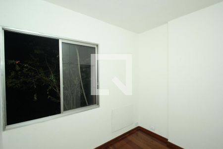 Apartamento para alugar com 91m², 3 quartos e 2 vagasQuarto 2