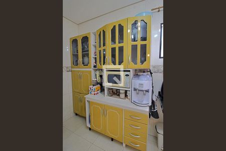 Apartamento para alugar com 85m², 2 quartos e 1 vagaCozinha - Armários