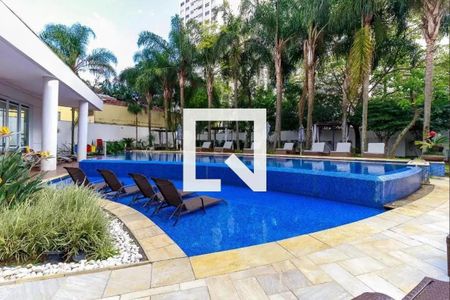 Studio à venda com 50m², 1 quarto e 1 vaga Studio à venda com 50m², 1 quarto e 1 vagaÁrea comum - Piscina