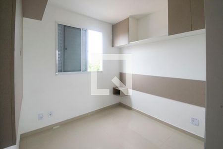 Quarto 1 de apartamento à venda com 2 quartos, 47m² em Vila Nova, Porto Alegre