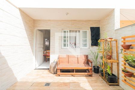 Casa à venda com 140m², 3 quartos e 2 vagas Casa à venda com 140m², 3 quartos e 2 vagasÁrea de Serviço e Churrasqueira