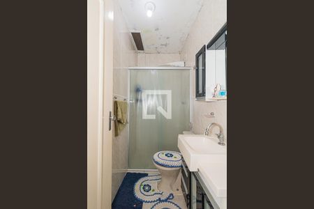 Casa à venda com 140m², 3 quartos e 2 vagas Casa à venda com 140m², 3 quartos e 2 vagasBanheiro 1