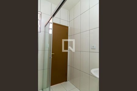 Casa à venda com 140m², 5 quartos e 4 vagasBanheiro da Edícula