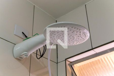 Casa à venda com 140m², 5 quartos e 4 vagasBanheiro da Edícula - Chuveiro