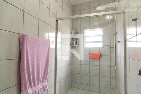 Casa à venda com 140m², 5 quartos e 4 vagasBanheiro da Suíte