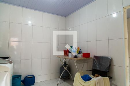 Casa à venda com 140m², 5 quartos e 4 vagasÁrea de Serviço da Edícula