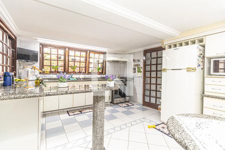 Casa à venda com 742m², 4 quartos e 2 vagasCozinha