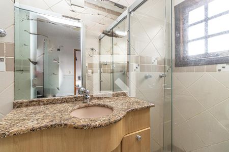 Casa à venda com 742m², 4 quartos e 2 vagasBanheiro da Suíte