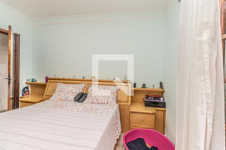 Casa à venda com 742m², 4 quartos e 2 vagasSuíte 1