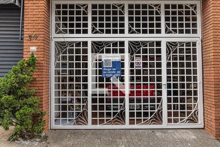 Casa à venda com 742m², 4 quartos e 2 vagasFachada