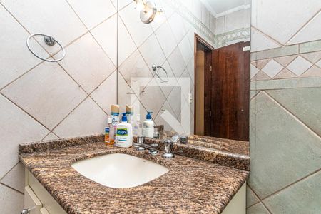 Casa à venda com 742m², 4 quartos e 2 vagasBanheiro da Suíte 3