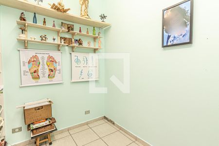 Casa à venda com 742m², 4 quartos e 2 vagasEscritório