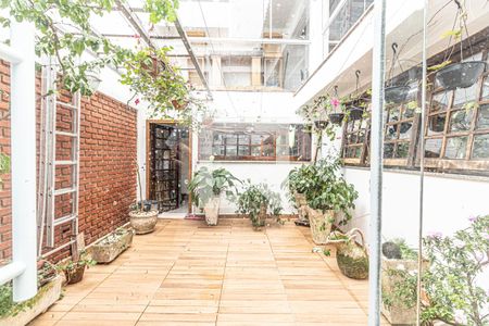 Casa à venda com 742m², 4 quartos e 2 vagasJardim da Sala